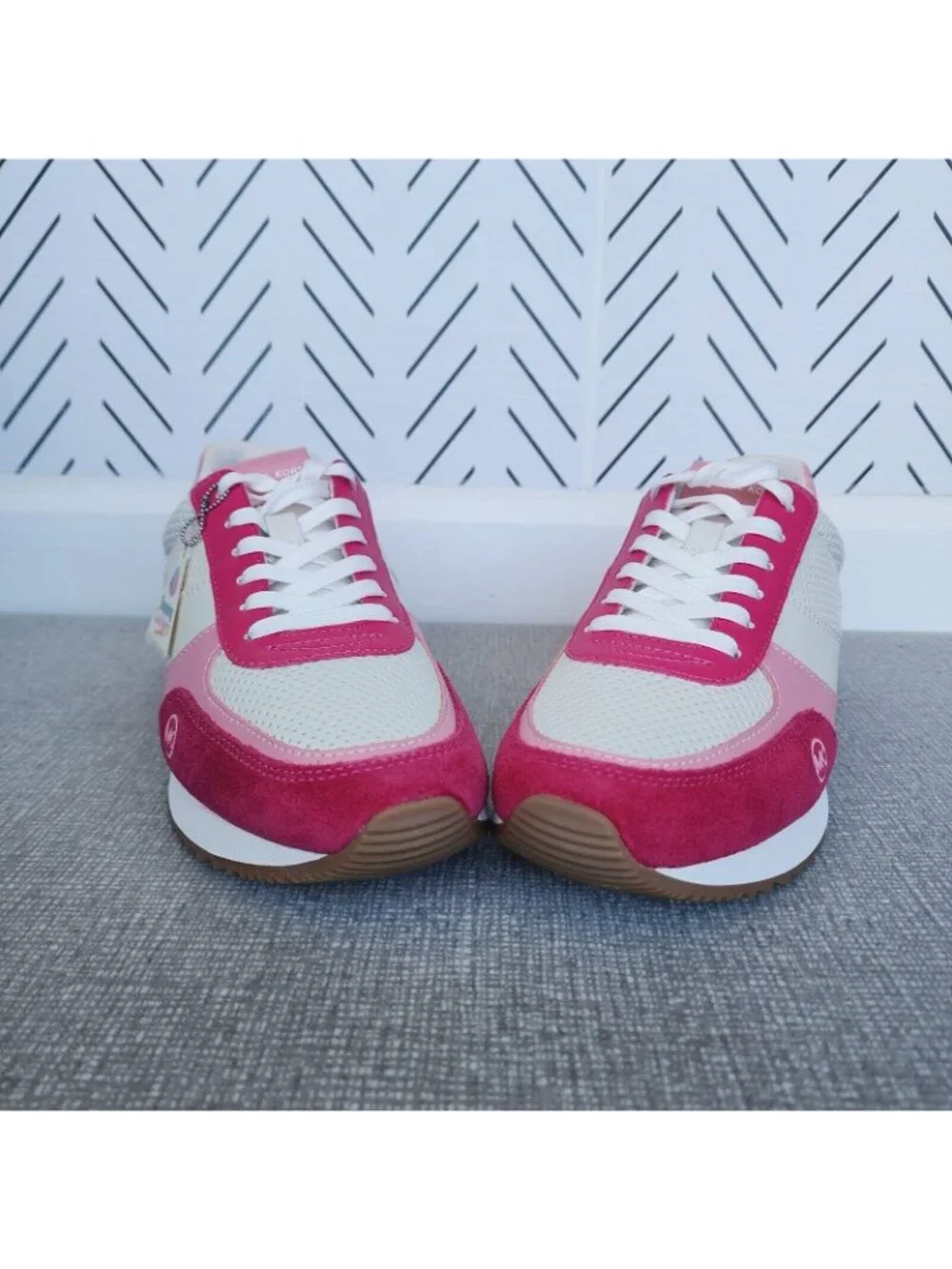 ⭐Michael Kors Andi Trainer Women Casual Comfy Shoes Sz 7.5 Sneakers Pink Suede⭐